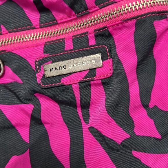 MARC JACOB SLOUCHY PINK & BLACK SHOULDER BAG - Picture 6 of 9